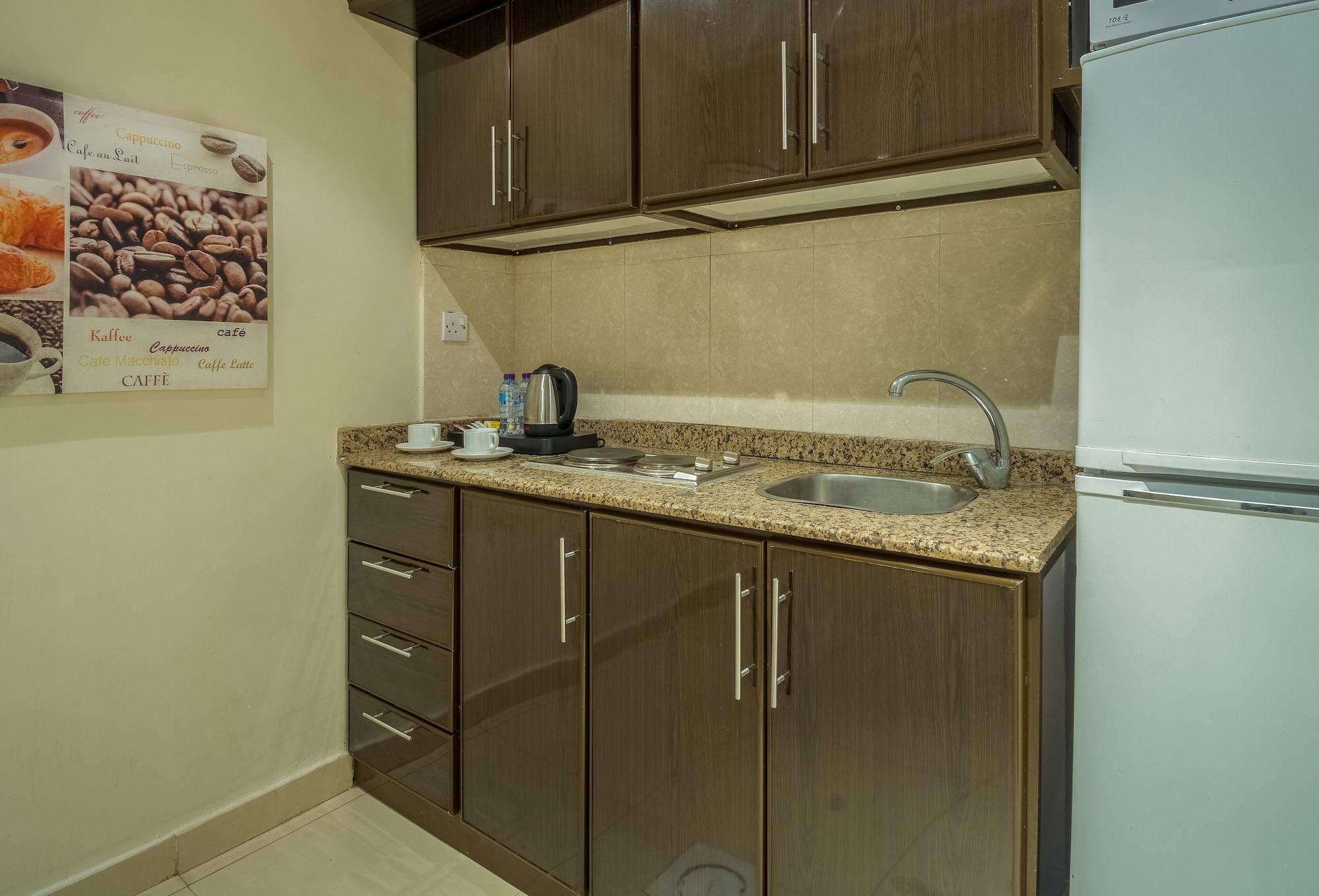 Al Muhaidb Al Takhassosi Abaqrino Riad Exterior foto